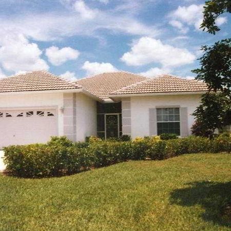 Gulfcoast Holiday Homes Englewood Exterior photo